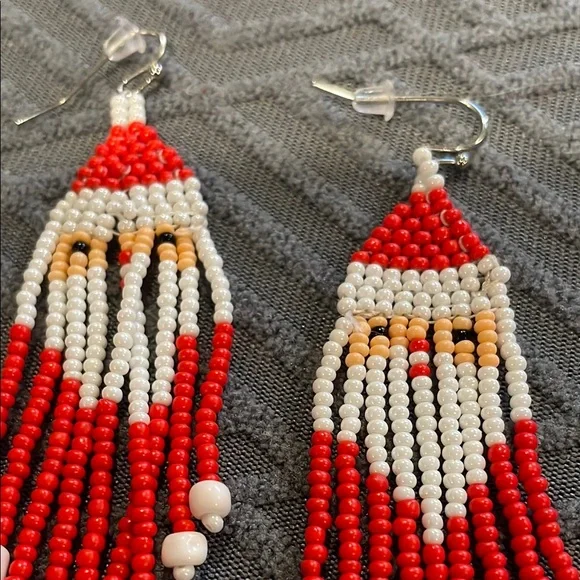 Red and White Beaded Santa Earrings - Picture 3 of 3